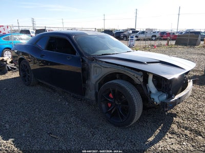 DODGE CHALLENGER 2016