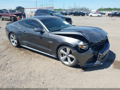 FORD MUSTANG 2015