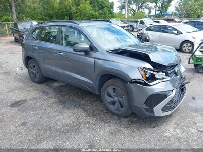 VOLKSWAGEN TAOS 2025