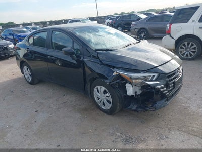 NISSAN VERSA 2025