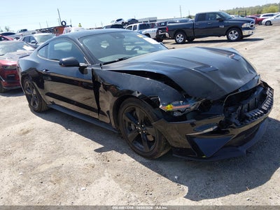 FORD MUSTANG 2021