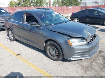 VOLKSWAGEN JETTA 2017