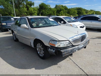 LINCOLN TOWN CAR 2007
