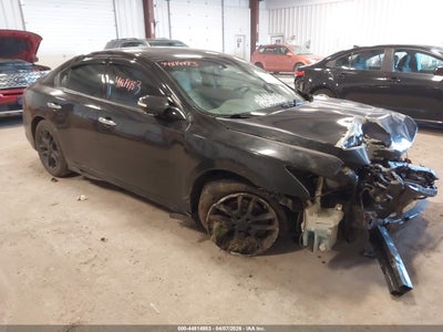 NISSAN MAXIMA 2009