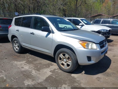 TOYOTA RAV4 2010