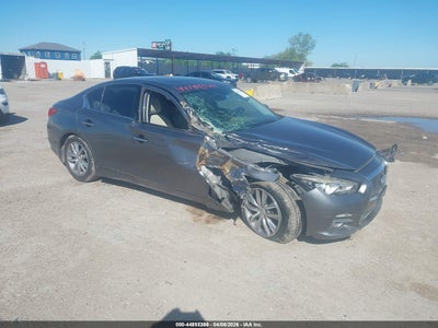 INFINITI Q50 2015