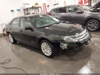 FORD FUSION HYBRID 2012