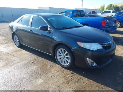 TOYOTA CAMRY HYBRID 2013