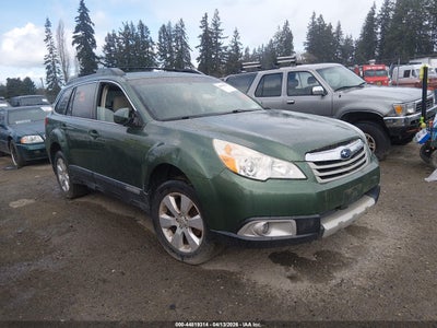 SUBARU OUTBACK 2011