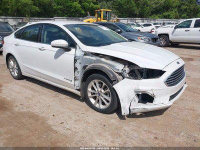 FORD FUSION HYBRID 2019