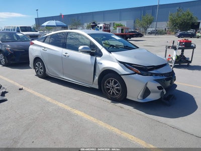 TOYOTA PRIUS PRIME 2018