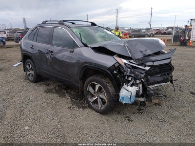 TOYOTA RAV4 PLUG-IN HYBRID 2025