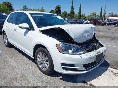 VOLKSWAGEN GOLF 2016