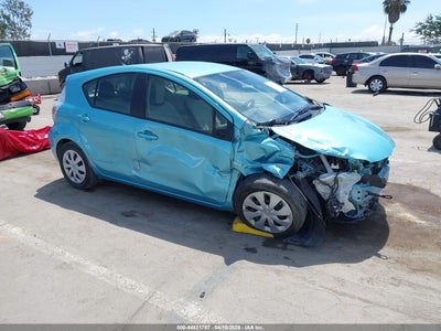 TOYOTA PRIUS C 2014