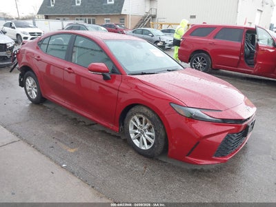 TOYOTA CAMRY 2025