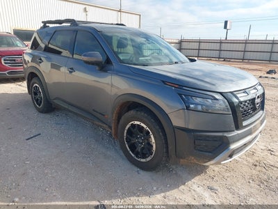 NISSAN PATHFINDER 2024