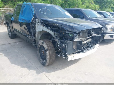 TOYOTA TUNDRA 2023