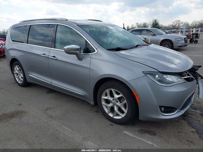 CHRYSLER PACIFICA 2020