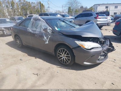TOYOTA CAMRY 2016