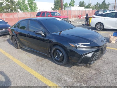 TOYOTA CAMRY 2026
