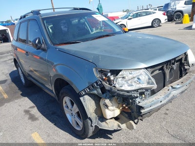 SUBARU FORESTER 2012