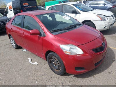 TOYOTA YARIS 2012