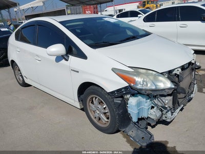 TOYOTA PRIUS 2011