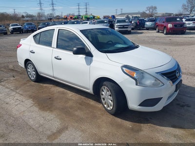 NISSAN VERSA 2015
