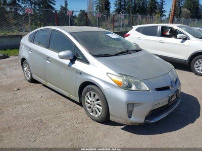 TOYOTA PRIUS PLUG-IN 2012