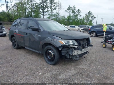 NISSAN PATHFINDER 2019