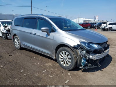CHRYSLER PACIFICA 2019