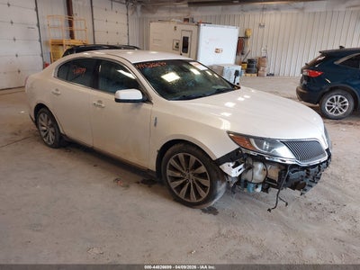 LINCOLN MKS 2015
