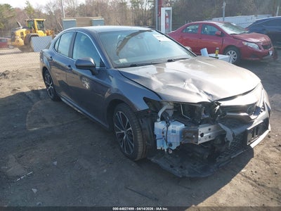 TOYOTA CAMRY 2019