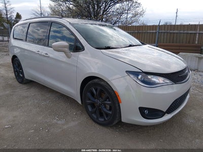 CHRYSLER PACIFICA 2020