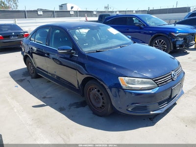 VOLKSWAGEN JETTA 2013