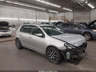 VOLKSWAGEN GOLF 2013
