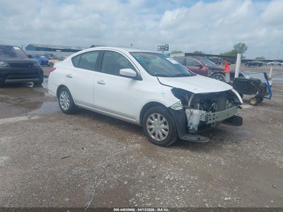 NISSAN VERSA 2019