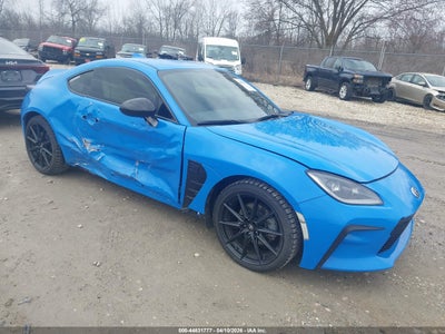 TOYOTA GR86 2024