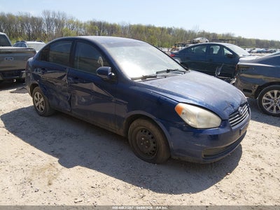 HYUNDAI ACCENT 2009