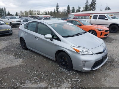 TOYOTA PRIUS 2014