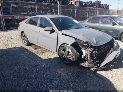 HYUNDAI ELANTRA 2023