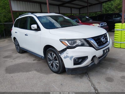 NISSAN PATHFINDER 2017