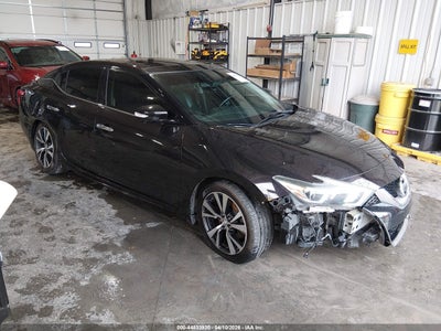 NISSAN MAXIMA 2016