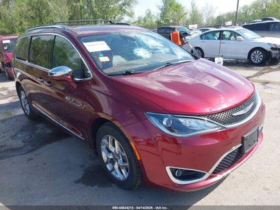 CHRYSLER PACIFICA 2017