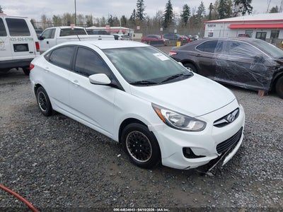 HYUNDAI ACCENT 2013