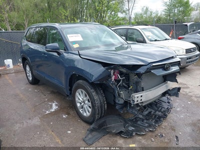 TOYOTA GRAND HIGHLANDER 2024