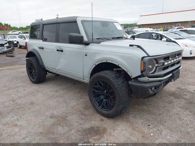 FORD BRONCO 2024