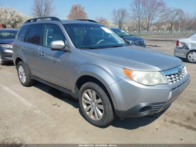 SUBARU FORESTER 2011