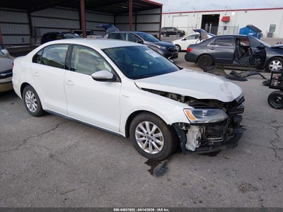 VOLKSWAGEN JETTA HYBRID 2014