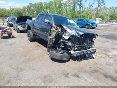 TOYOTA TACOMA 2022
